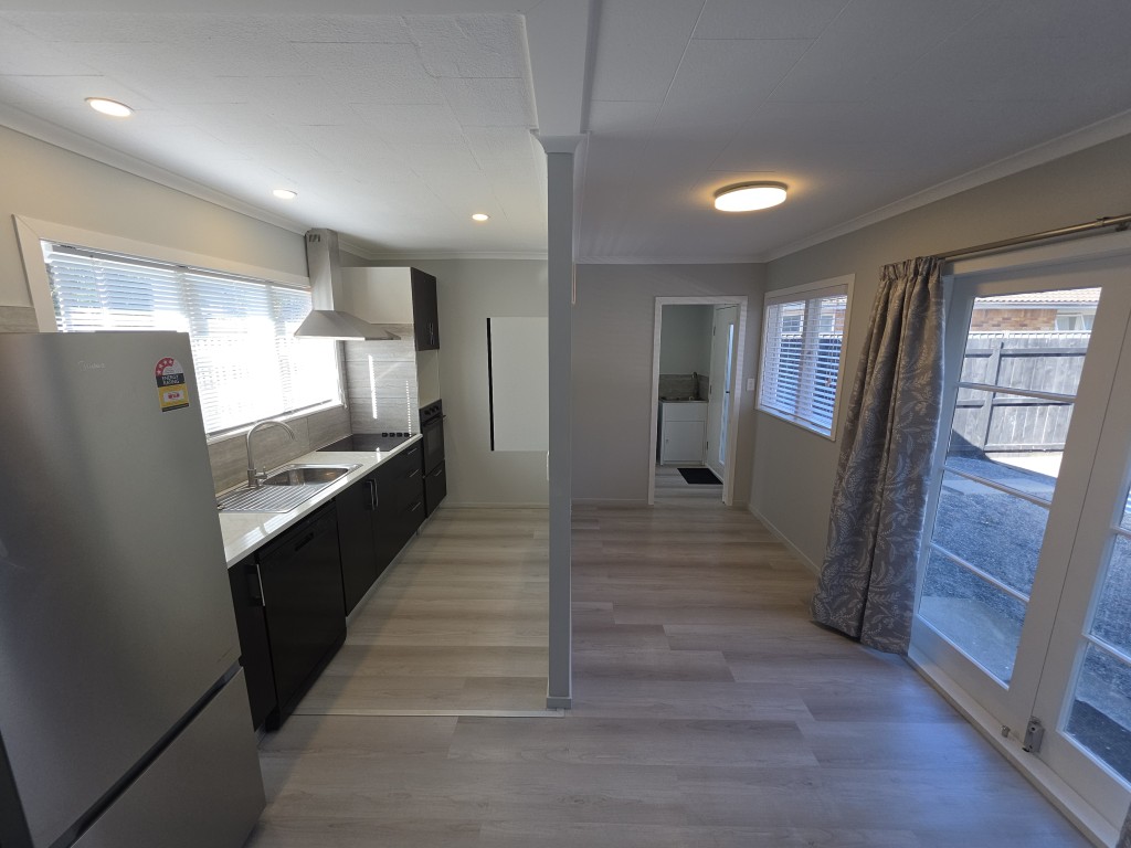 51 Park Ave Unit 2 photo 8